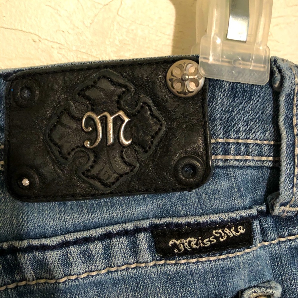 Women’s jeans miss means